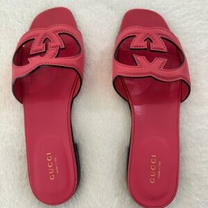 Gucci Women's Vibrant Pink Slide Sandals